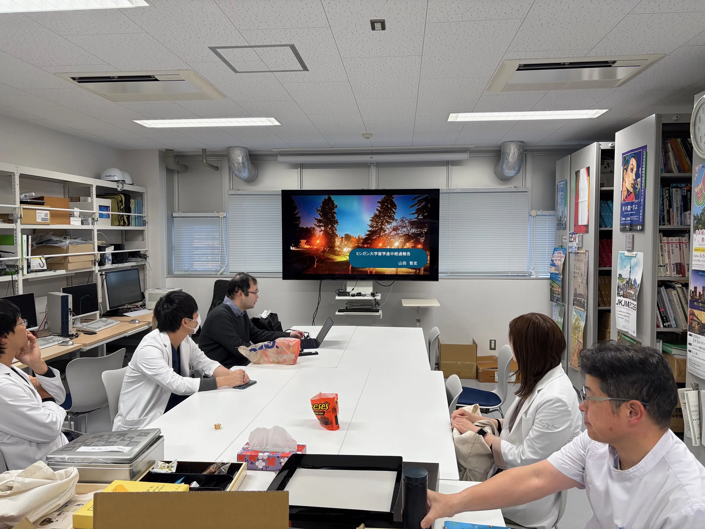 ミシガン大留学中の山田智史先生が一時帰国し講演しました。