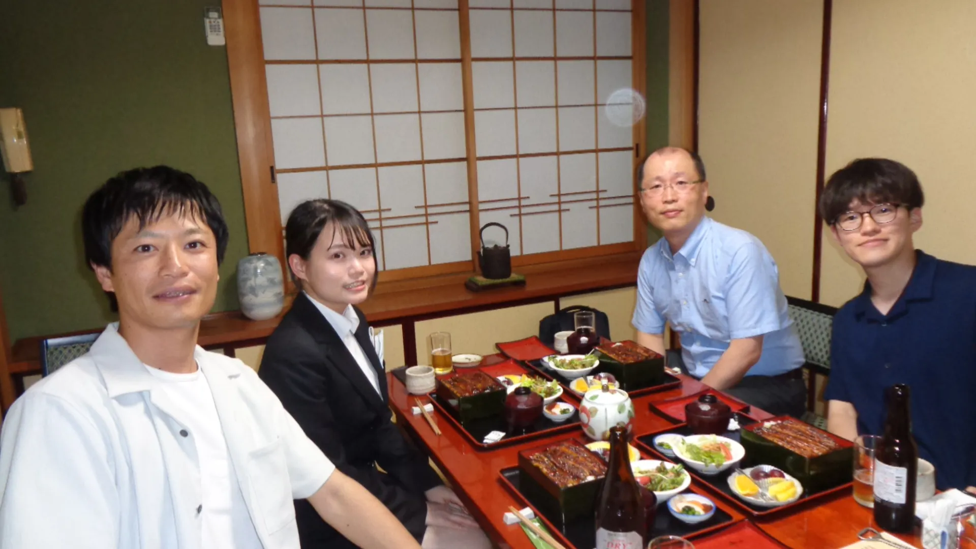 静岡済生会病院2年目研修医寳積志帆先生が医局見学に来られました。