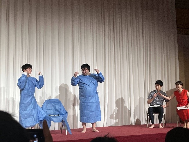演芸大会の様子
